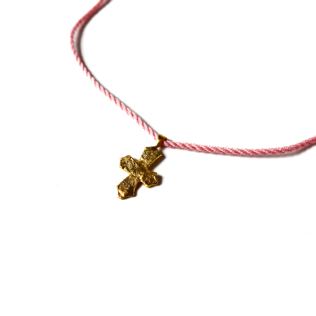 22k Organic Gold Cross Pink Silk Necklace detail